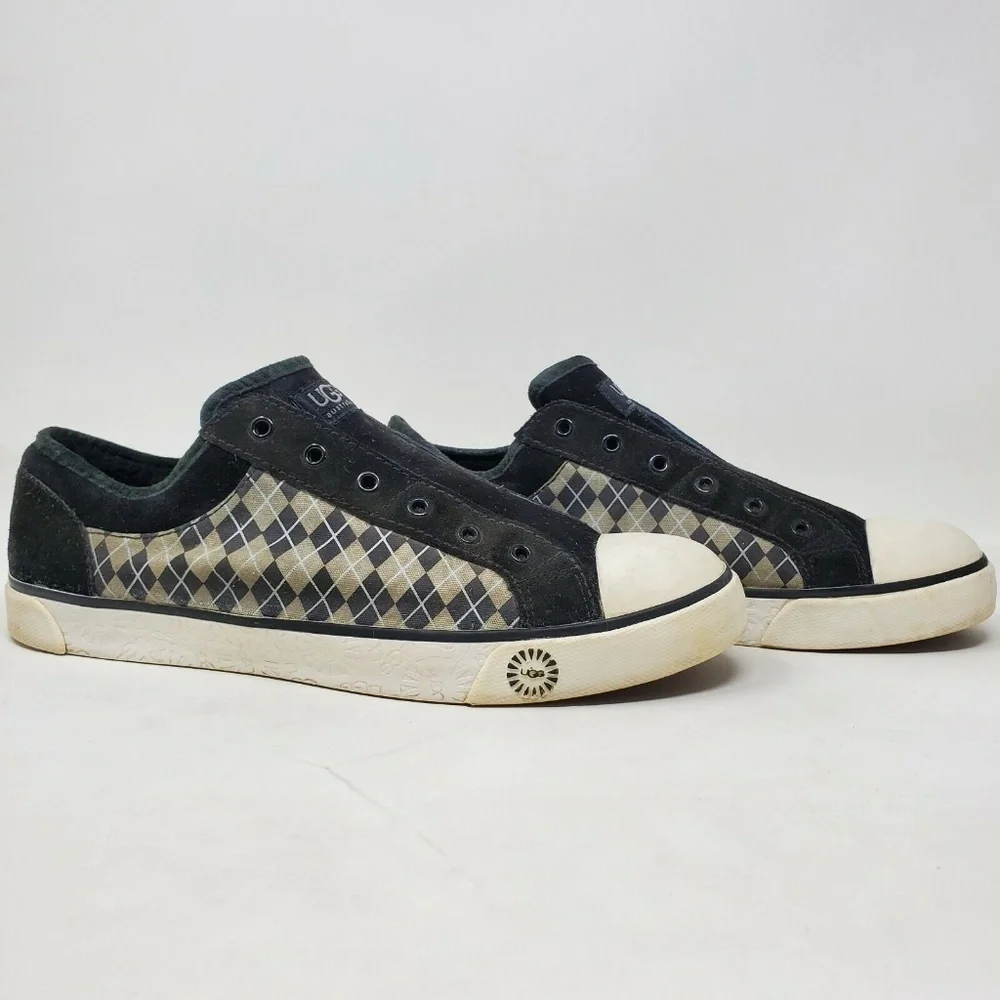 UGG Australia Casual Sneakers Black w/ Argyle 11